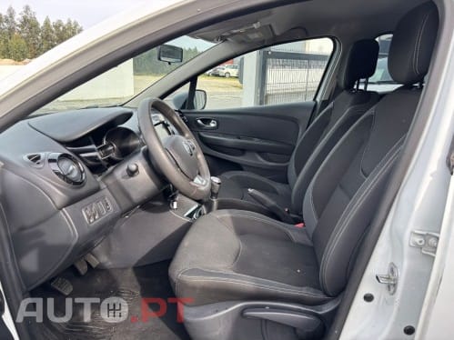 Renault Clio (Energy) dCi 90 Start & Stop LIMITED — fotografia 6
