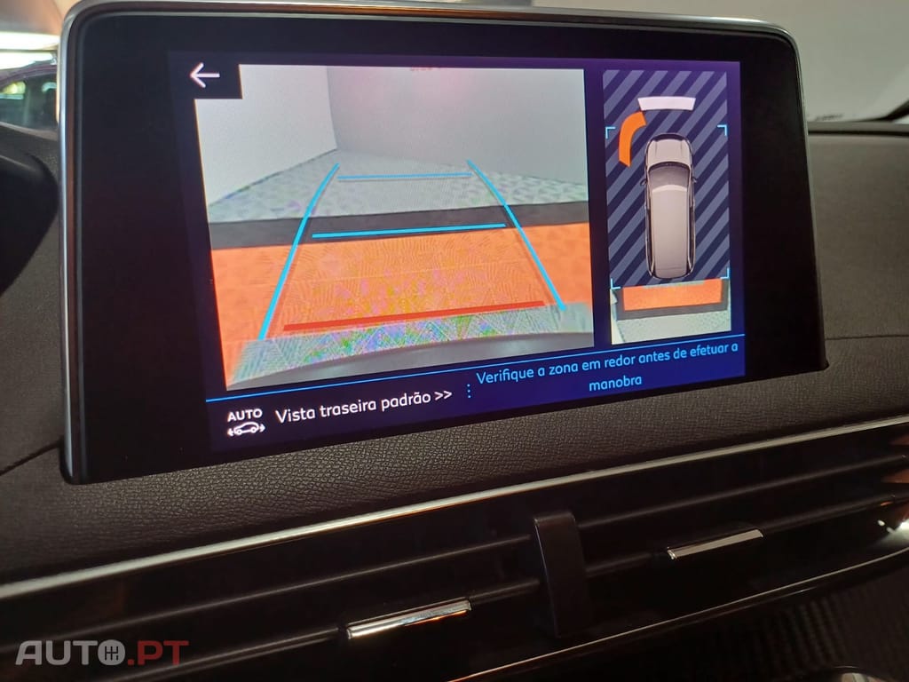 Peugeot 5008 1.5 BlueHDi Allure EAT8