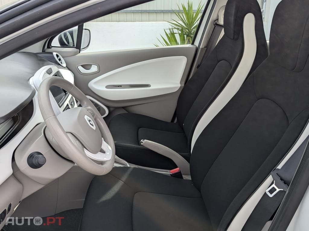 Renault Zoe (c/ Bateria) 41 kwh Life