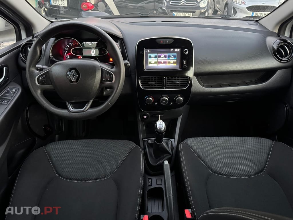 Renault Clio Sport Tourer 0.9 TCe Limited