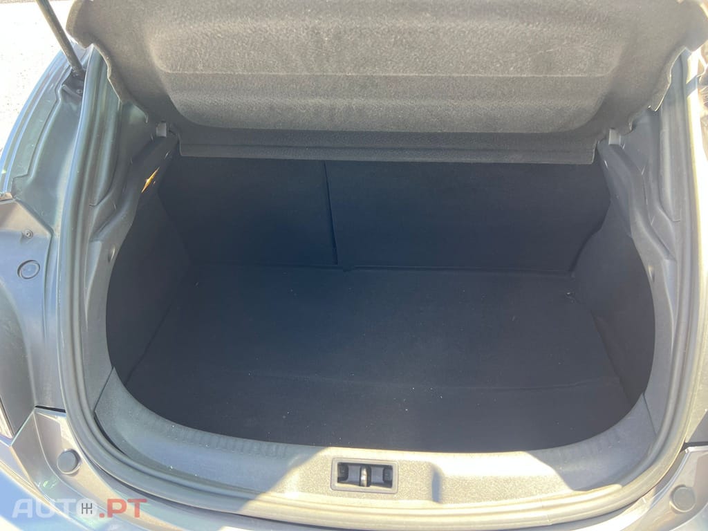 Renault Mégane Coupe 2.0 T 16V RS