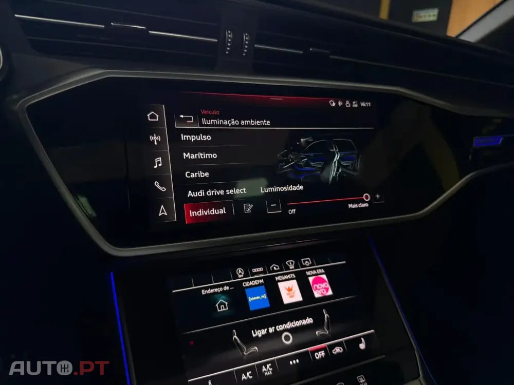 Audi A6 Avant Sport 40 TDI quattro S line HUD Matrix Black Edition — fotografia 27