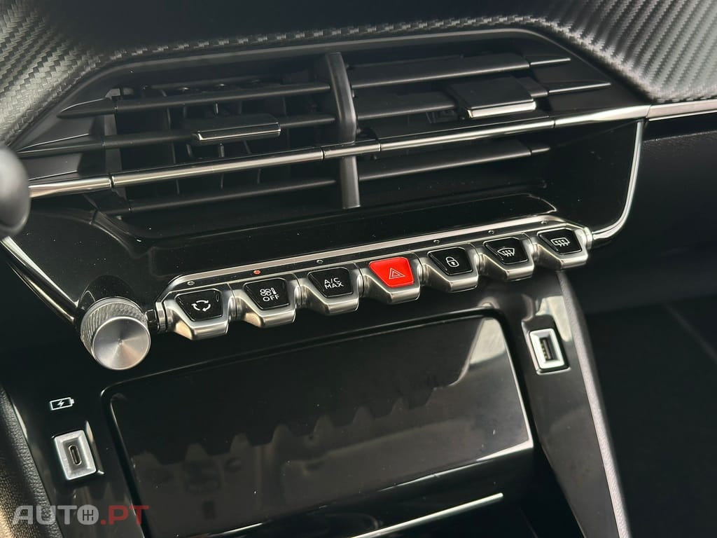 Peugeot 2008 1.2 PureTech Allure Pack