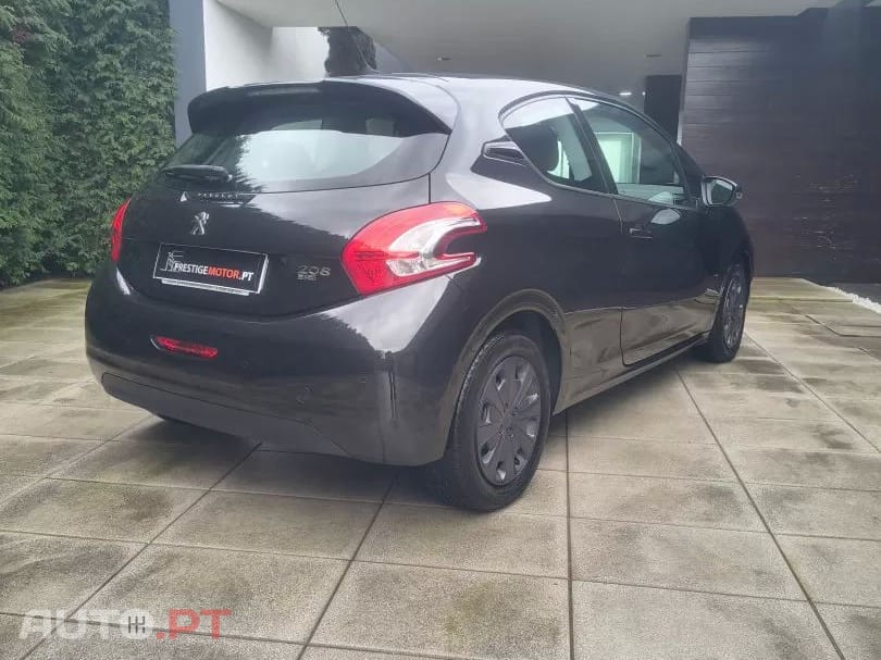 Peugeot 208 1.4 HDi Active