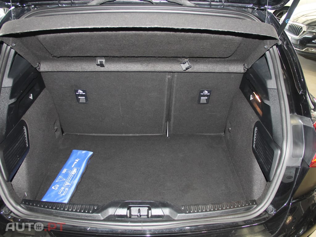 Ford Focus 1.0 EcoBoost MHEV ST-Line