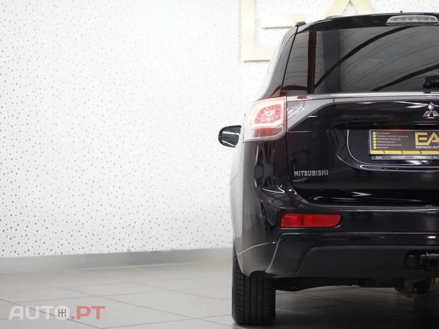 Mitsubishi Outlander 2.0 4WD Plus