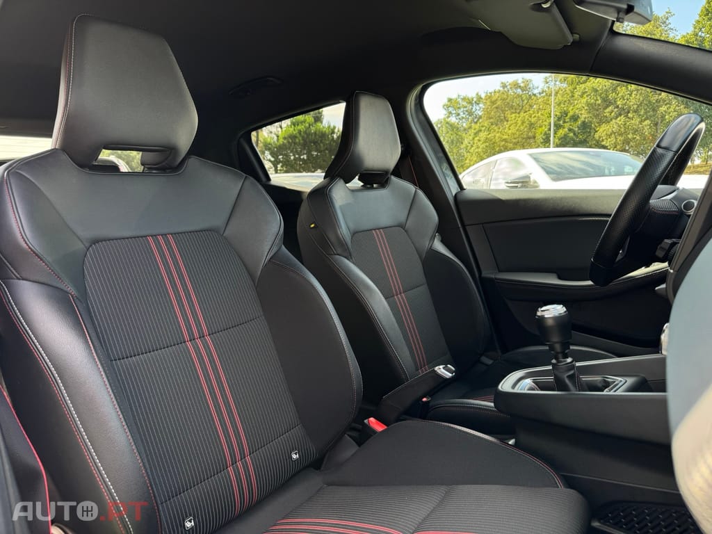 Renault Clio 1.5 Blue dCi RS Line