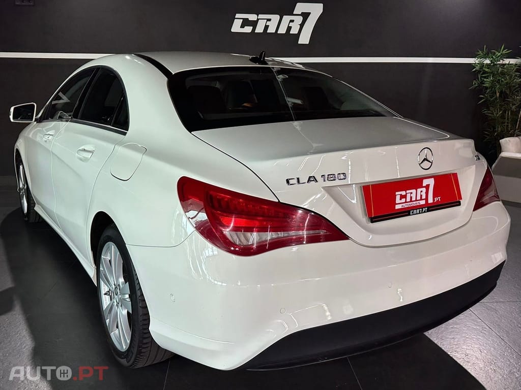 Mercedes-Benz CLA 180 d 7G-DCT Urban