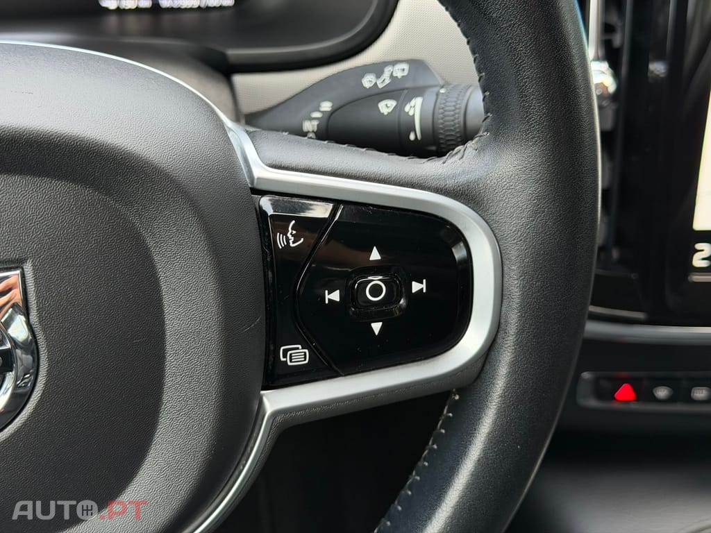 Volvo V90 2.0 T8 PHEV Inscription AWD