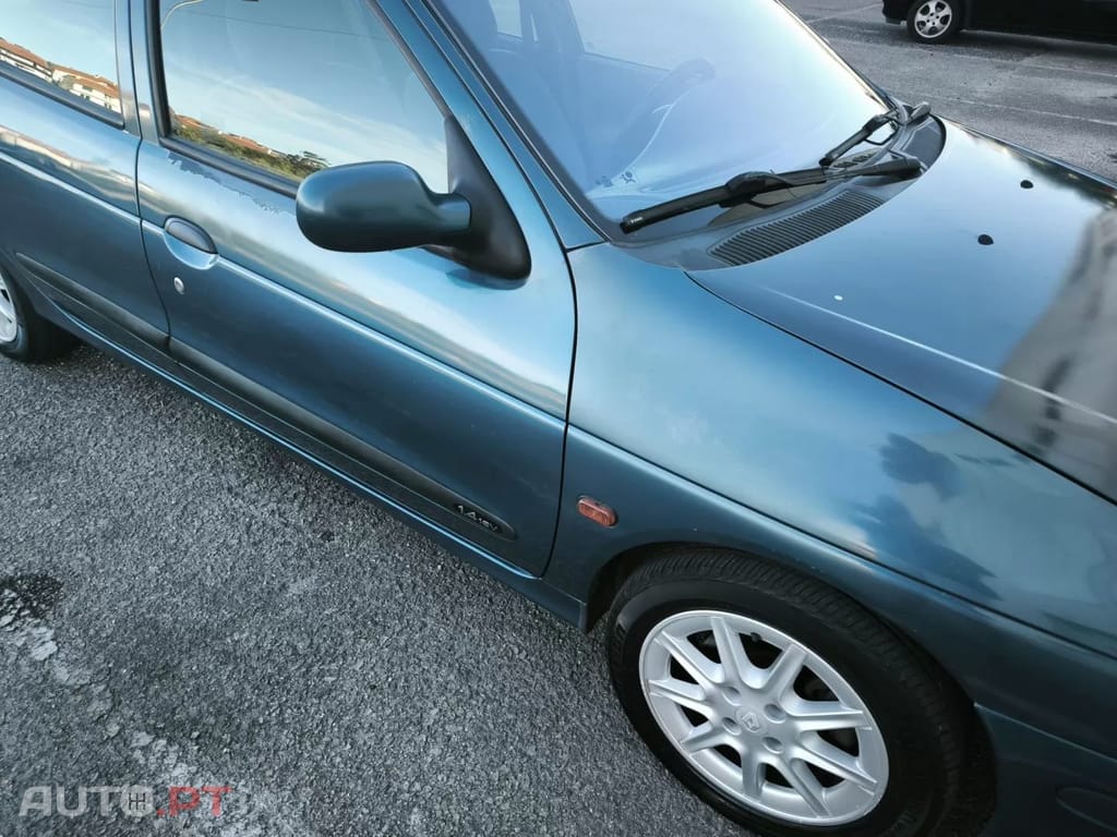 Renault Mégane 1.4 16V RXE AC
