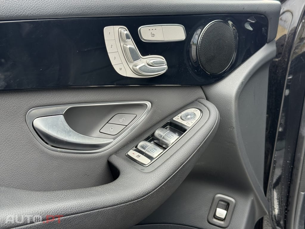 Mercedes-Benz GLC 300 de 4Matic Business Solutions Frota
