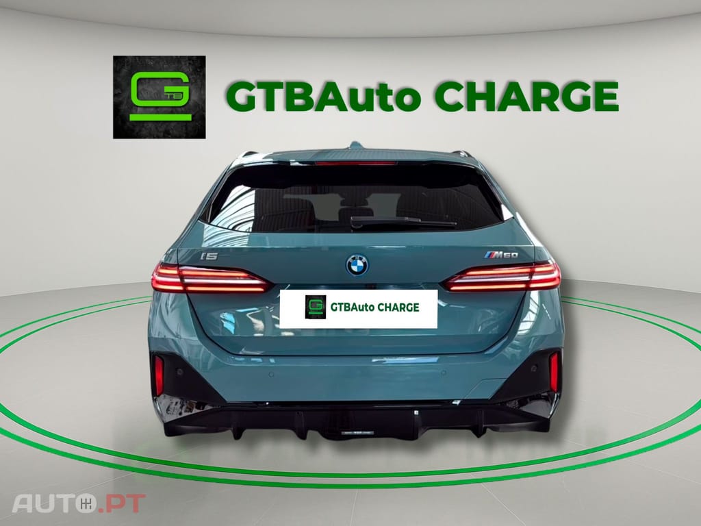 BMW i5 I.V.A DEDUTIVEL M60 xDrive Touring 