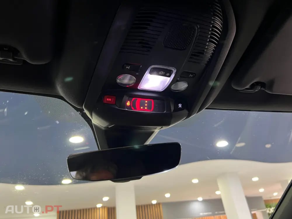 Peugeot 3008 1.6 Hybrid GT Pack e-EAT8