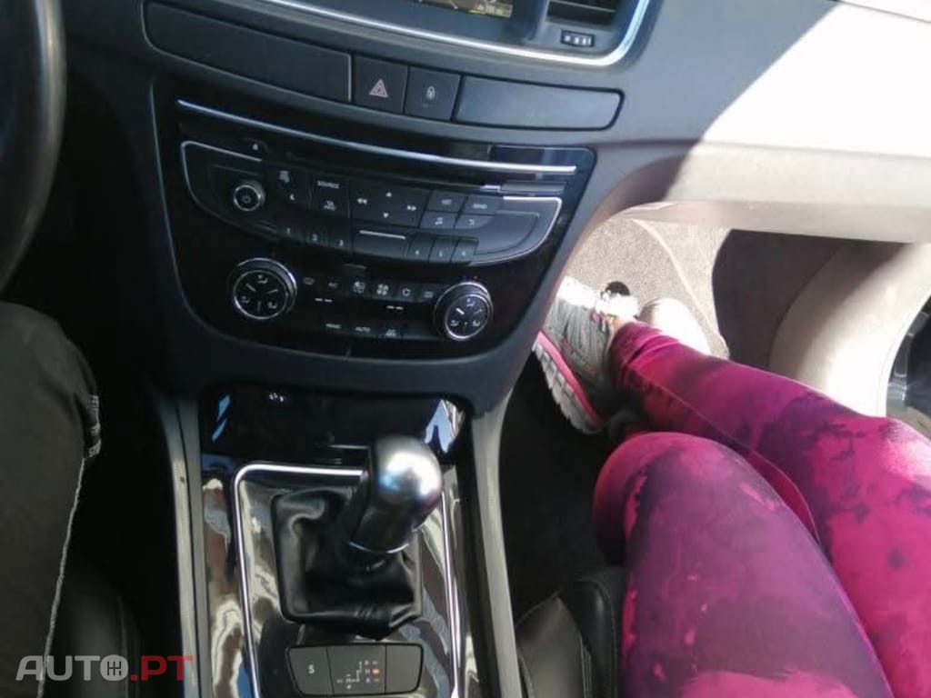 Peugeot 508 SW HDI Allure 2-tecnick