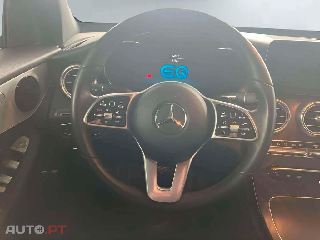 Mercedes-Benz GLC 300 e 4M