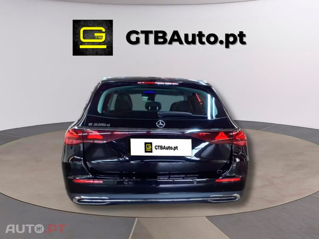 Mercedes-Benz E 220 d I.V.A DEDUTÍVEL 