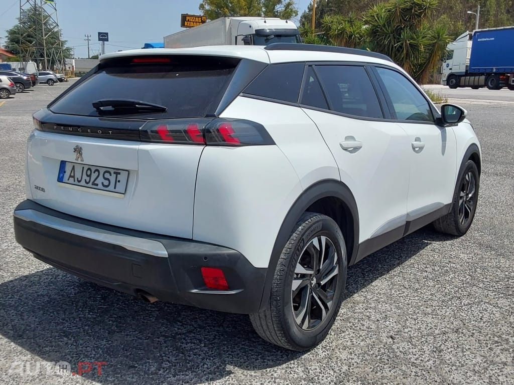 Peugeot 2008 PureTech 100 Stop&Start Active