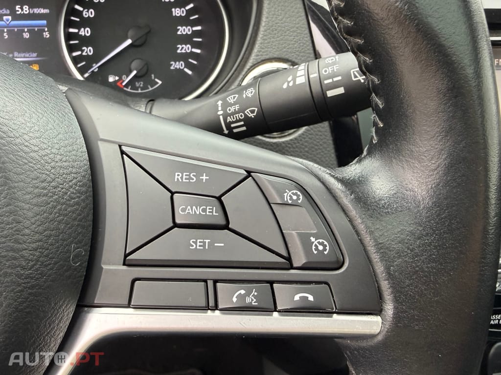 Nissan Qashqai 1.5 dCi N-Connecta