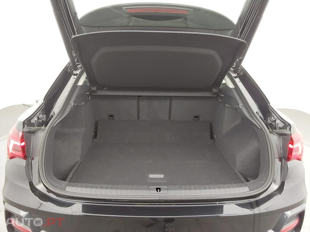 Audi Q3 40 TDI quattro S line S tronic