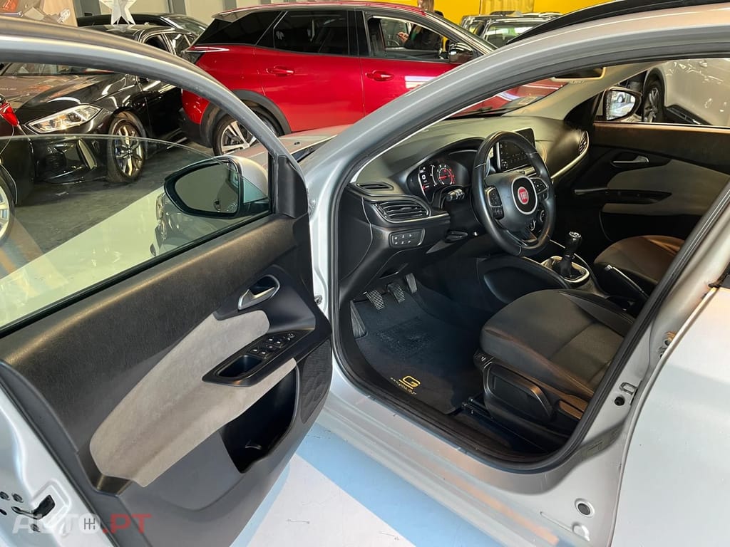 Fiat Tipo 1.3 MTJ LOUNGE