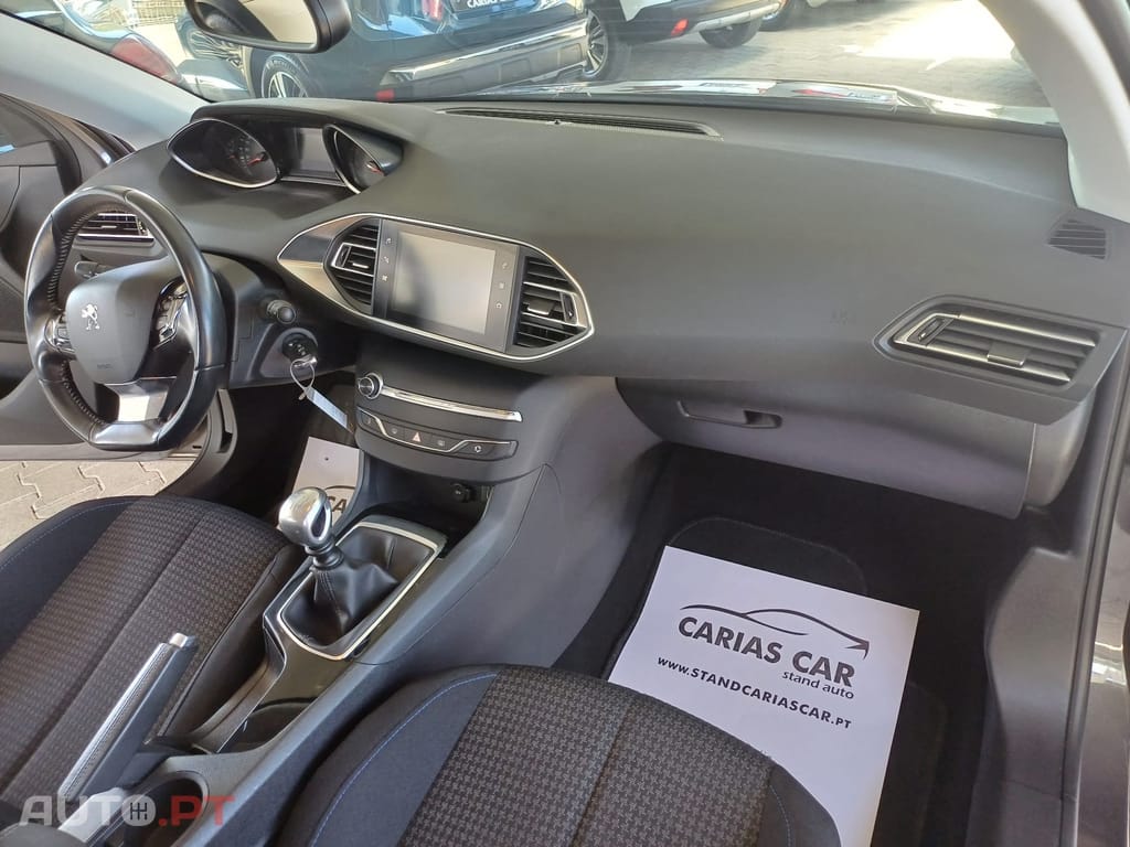Peugeot 308 SW 1.5 BlueHDi Style J17
