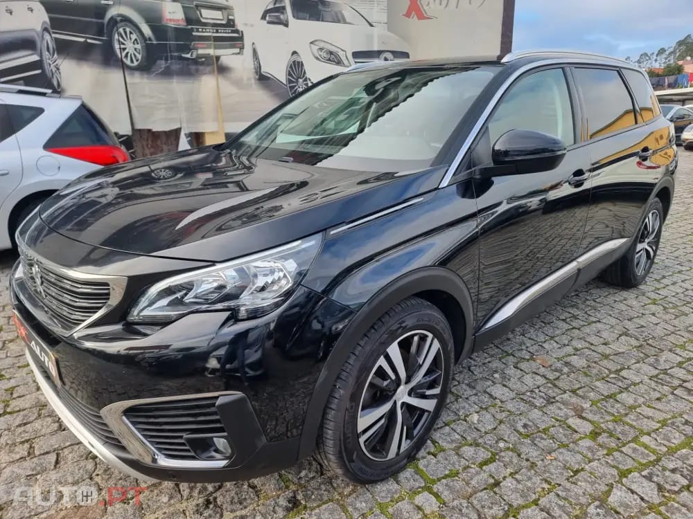 Peugeot 5008 1.5 BlueHDi Allure