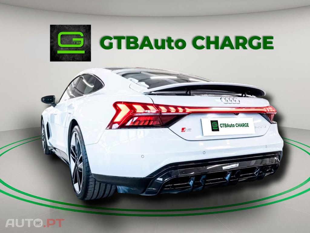 Audi RS E-Tron GT ALL-BLACK