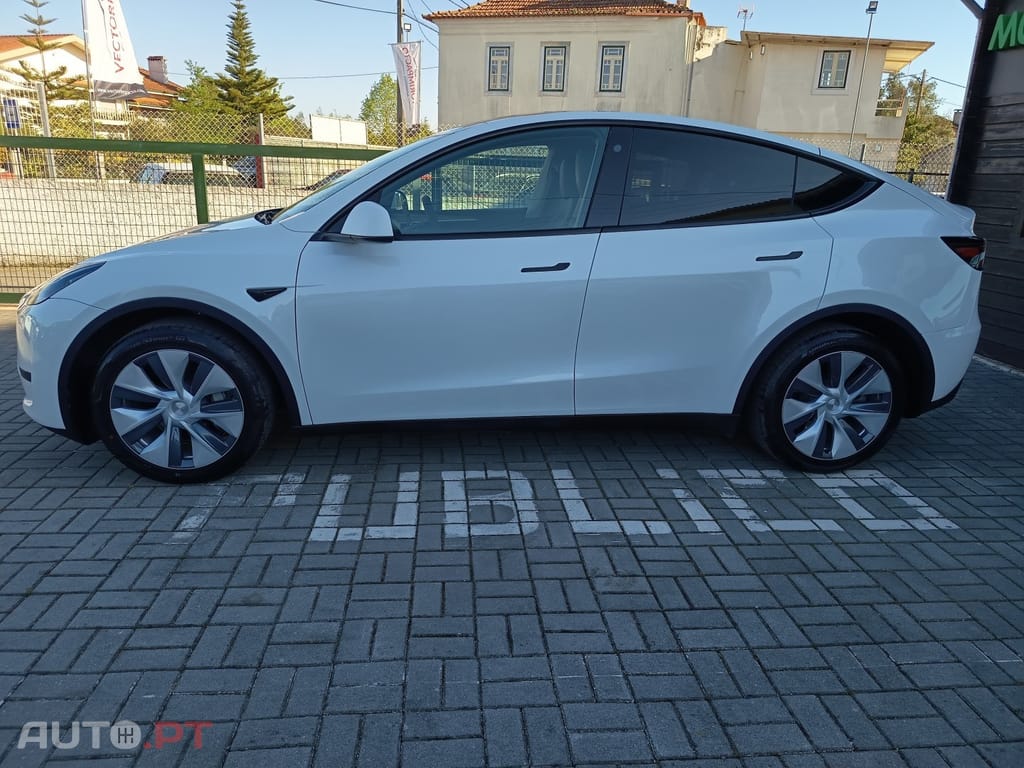 Tesla Model Y Tração Traseira
