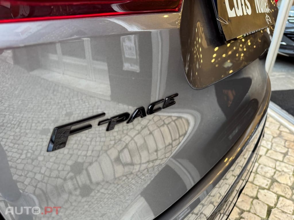 Jaguar F-Pace 3.0 P400 AWD R-DYnamic HSE