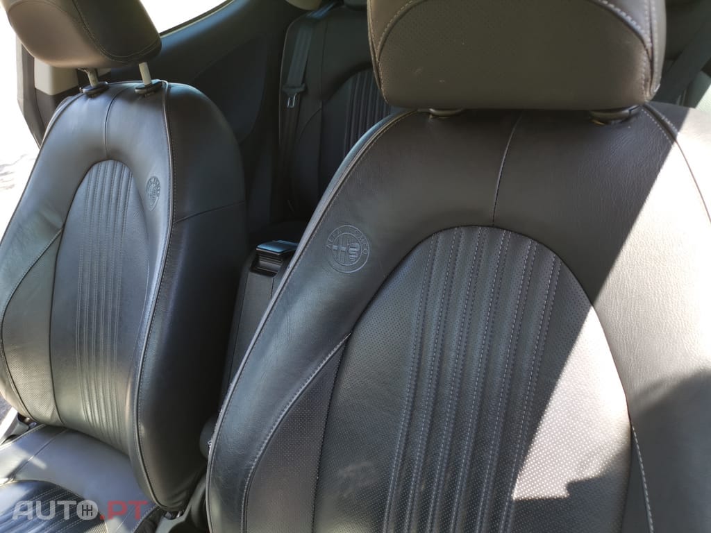 Alfa Romeo Mito 1.6 Advance 120cv