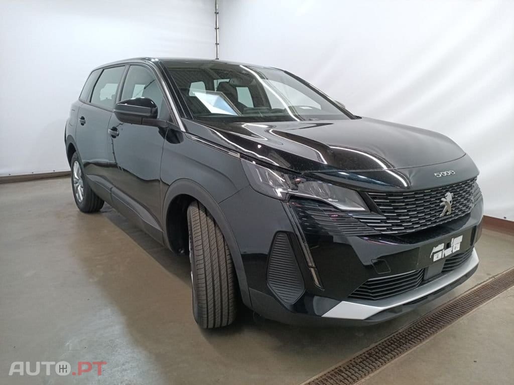 Peugeot 5008 PureTech 130 EAT8 Stop & Start Active