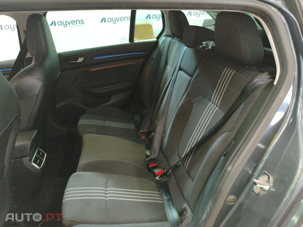 Renault Mégane Sport Tourer 1.5 Blue dCi GT Line