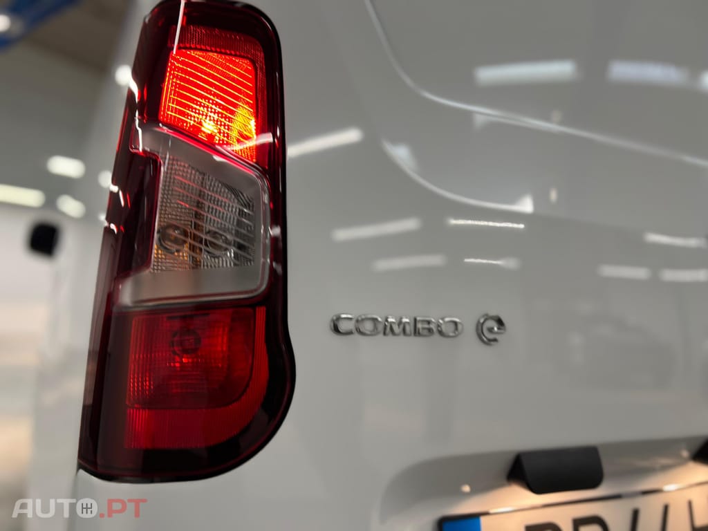 Opel Combo-E 50 kWh L1H1 Edition Plus