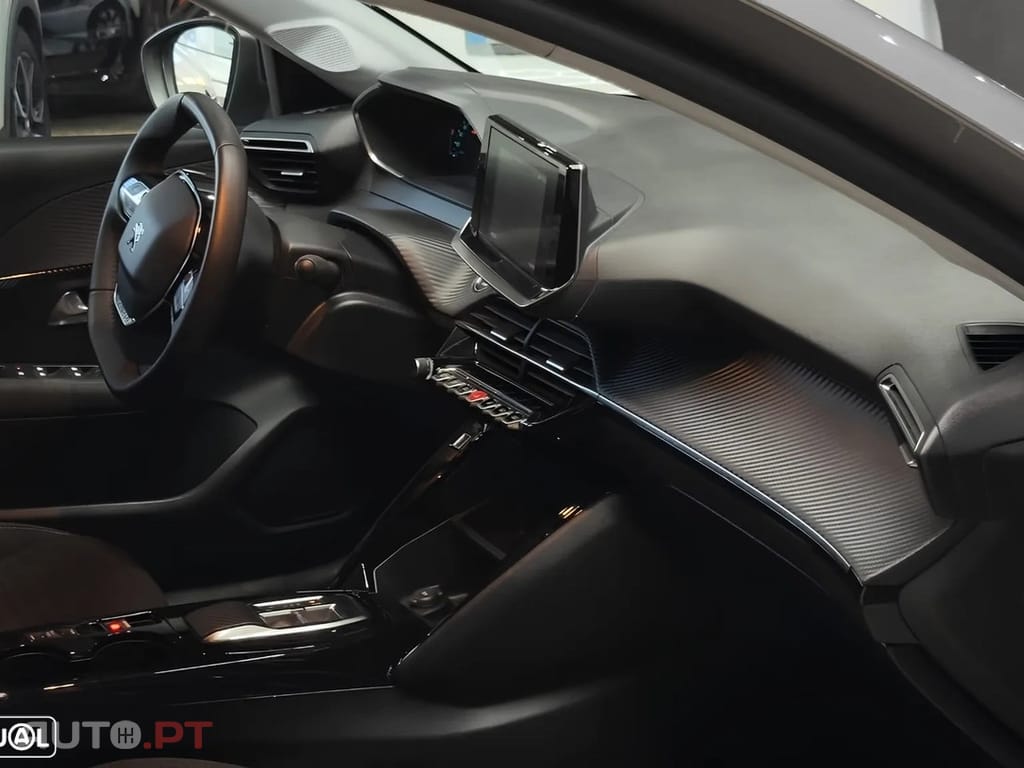 Peugeot E-208 Active Pack