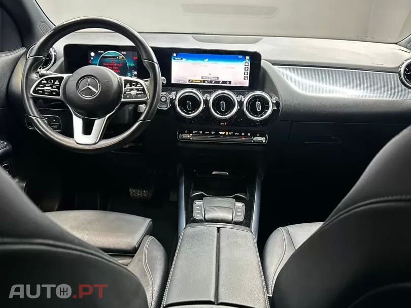 Mercedes-Benz GLA 250 e 8G-DCT