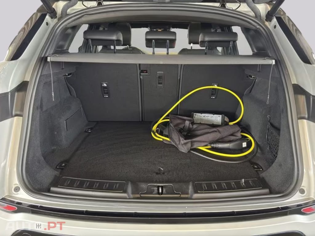 Land Rover Evoque P300e R-Dynamic SE I.V.A DEDUTIVEL 