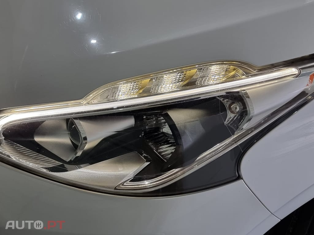 Peugeot 208 1.2 PureTech Style