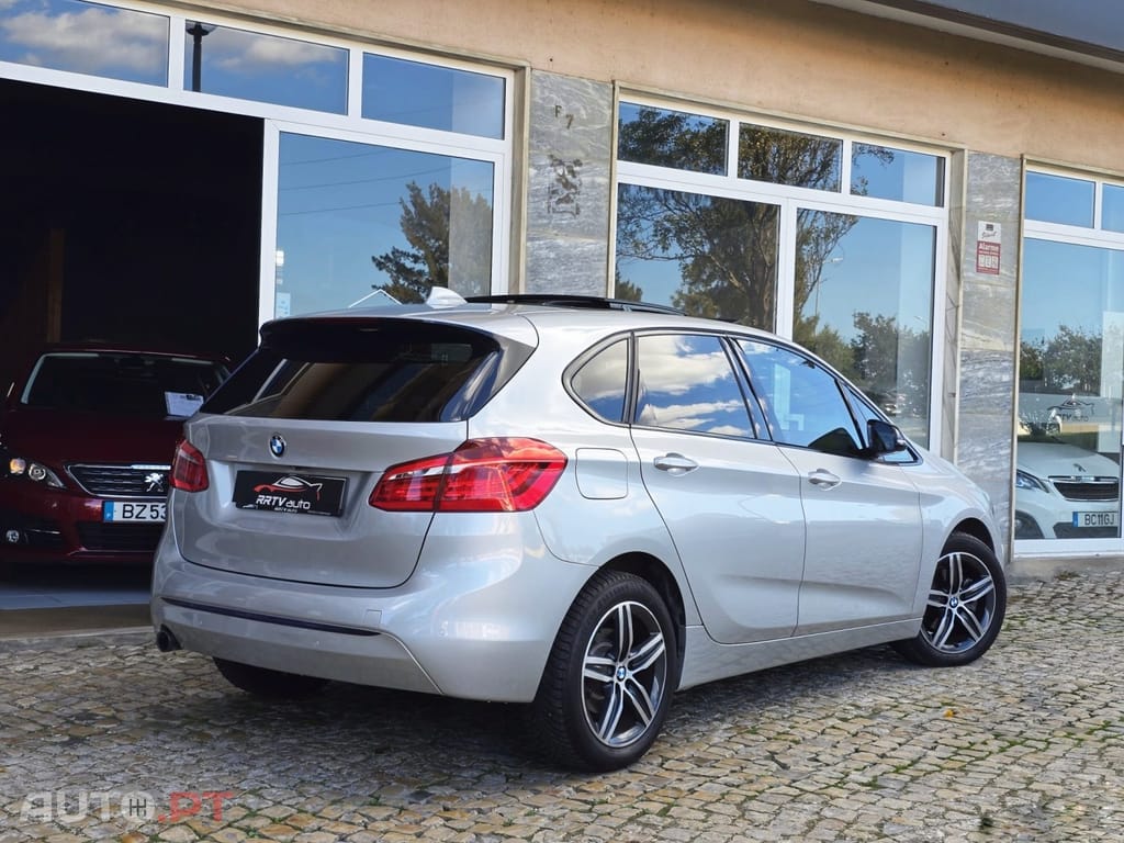 BMW 216 d Line Sport
