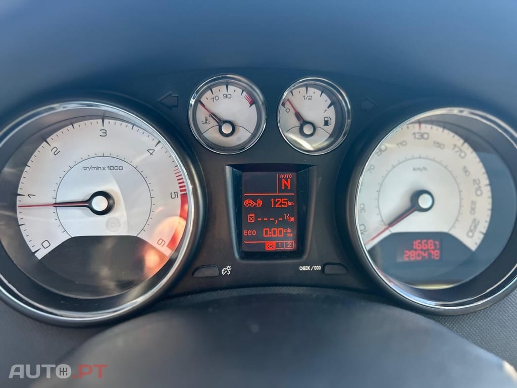 Peugeot 308 1.6 e-HDi Active 2-Tronic