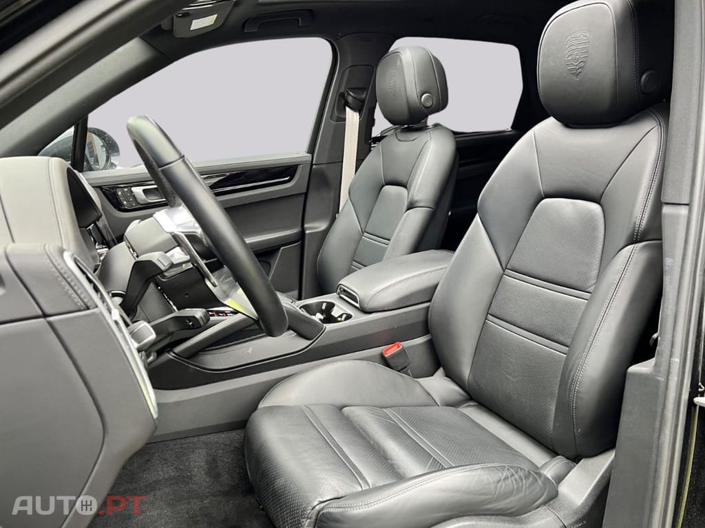 Porsche Cayenne I.V.A DEDUTÍVEL E-Hyb 