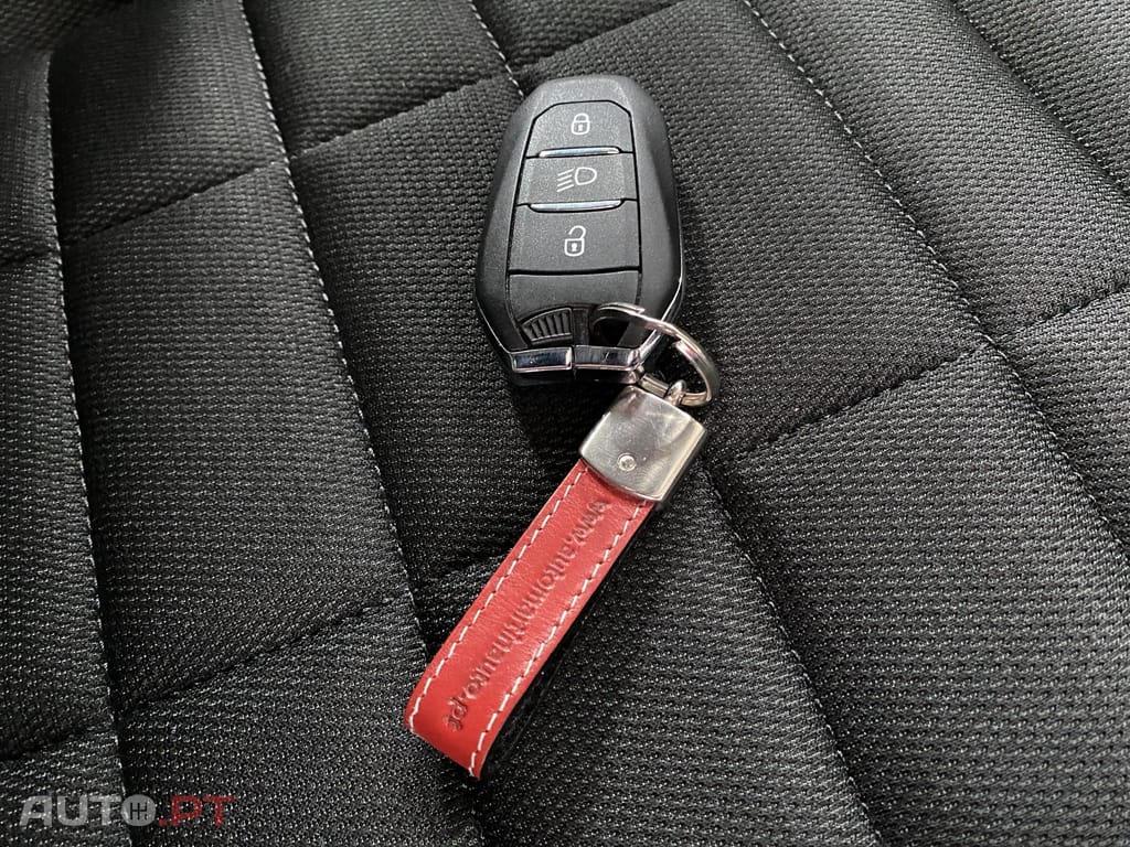 Citroen C4 1.2 Hybrid Plus e-DSC6