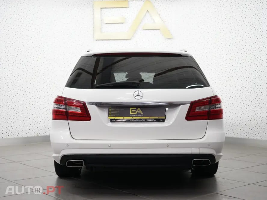 Mercedes-Benz E 250 CDi Elegance BlueEfficiency Auto.
