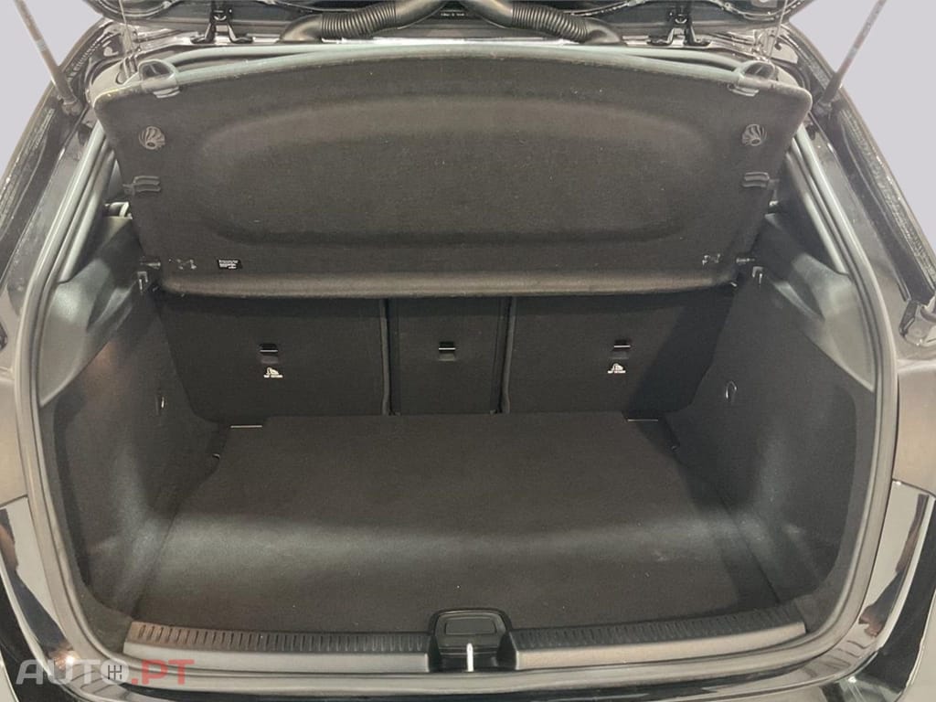 Mercedes-Benz A 180 d AMG Line