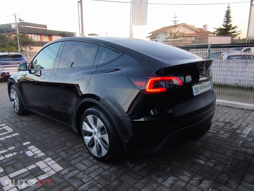 Tesla Model Y Tração Traseira