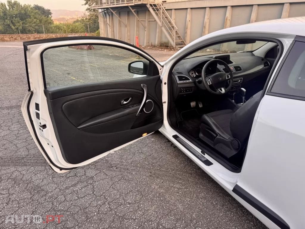 Renault Mégane Coupe 1.5 dCi GT Line EDC