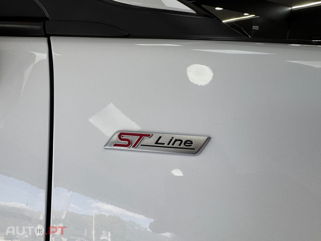 Ford Puma 1.0 EcoBoost MHEV ST-Line