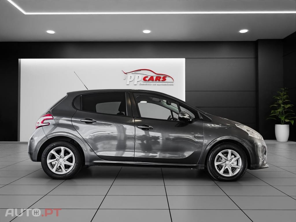 Peugeot 208 1.2 VTi Allure