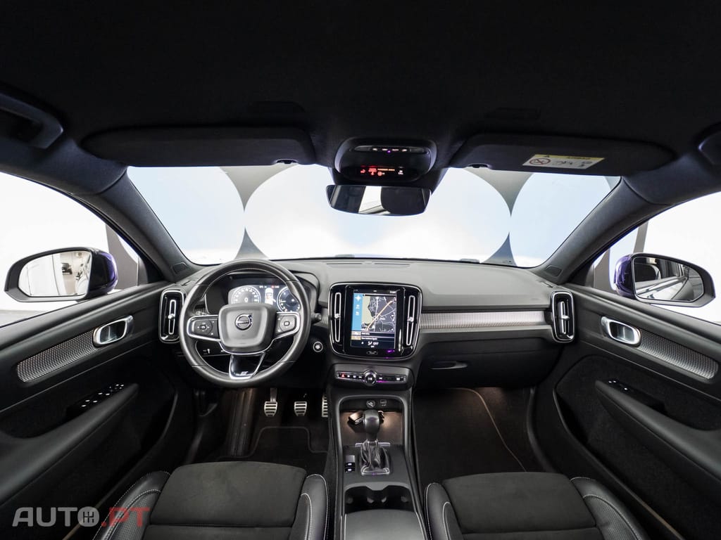 Volvo XC40 2.0 D3 R-Design