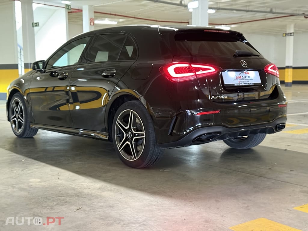Mercedes-Benz A 250 e AMG Line