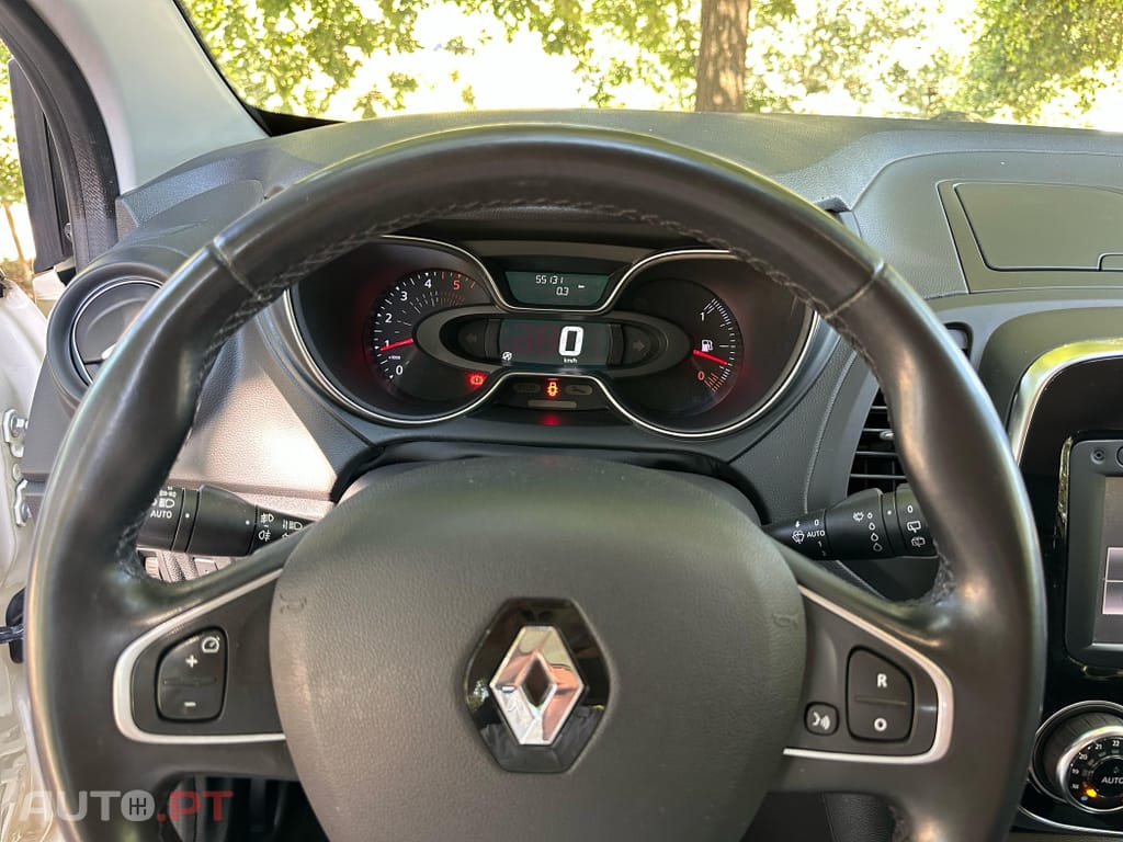 Renault Captur 1.5 dCi Initiale Paris